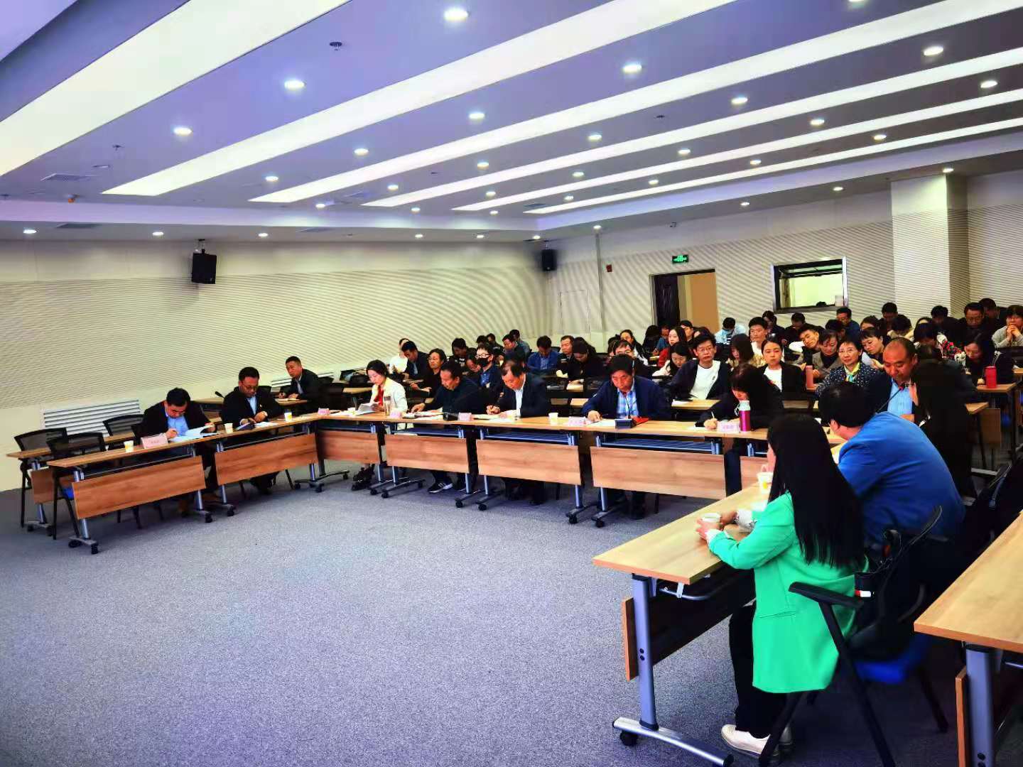 64d66c498ddc4b68a5e26b99ea3f1356.jpg 2.jpg